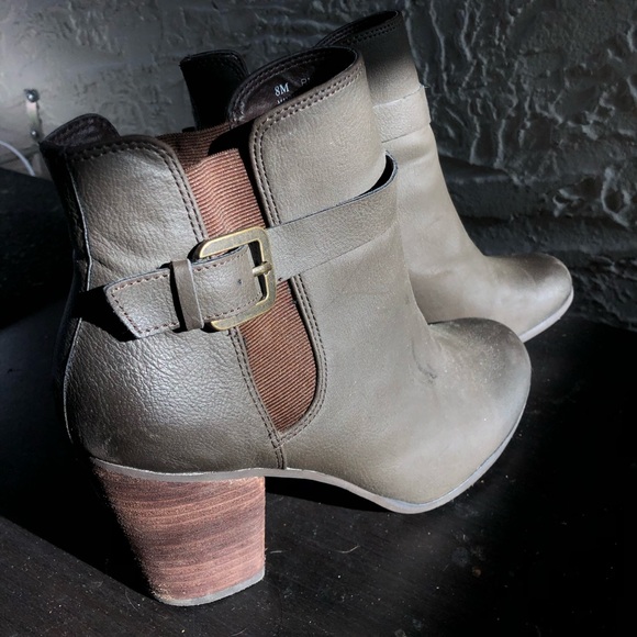 grey bootie - Picture 5 of 5